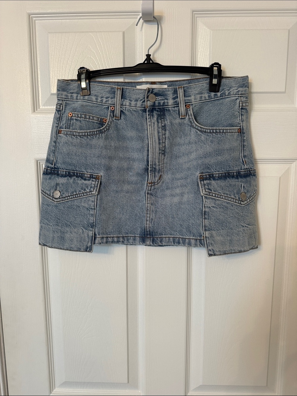 Aritzia Light Wash Denim Cargo Pocket Mini Skirt, never worn